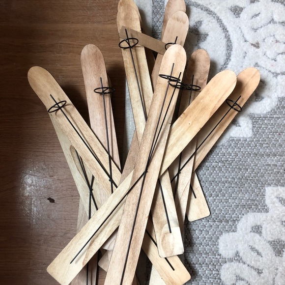 Christmas skis - Picture 1 of 1